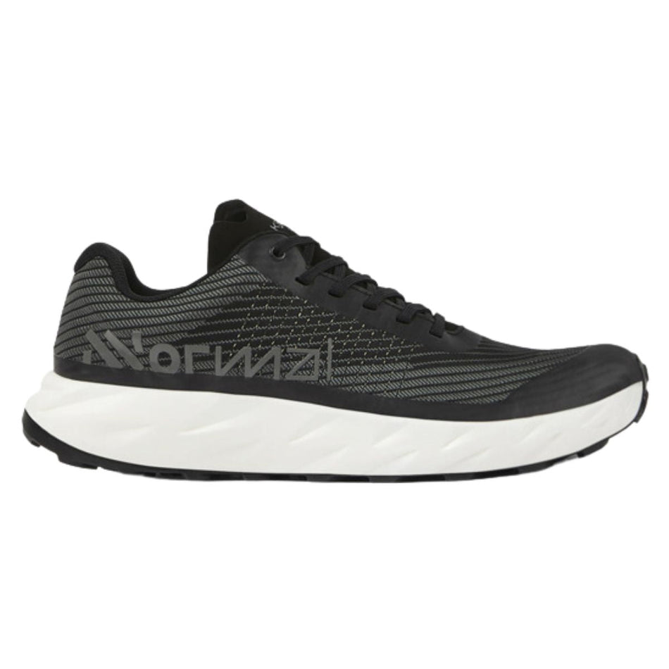 Zapatilla NNormal Kjerag Black