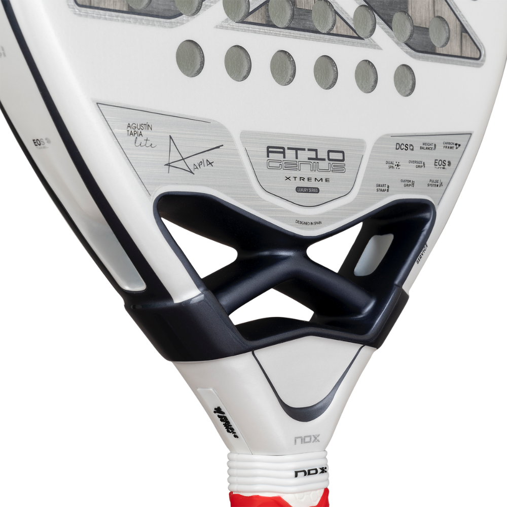 Pala de Padel Nox AT10 Genius 12K Alum XTREM Lite 2026 + Tarro de pelotas +Overgrip + Protector