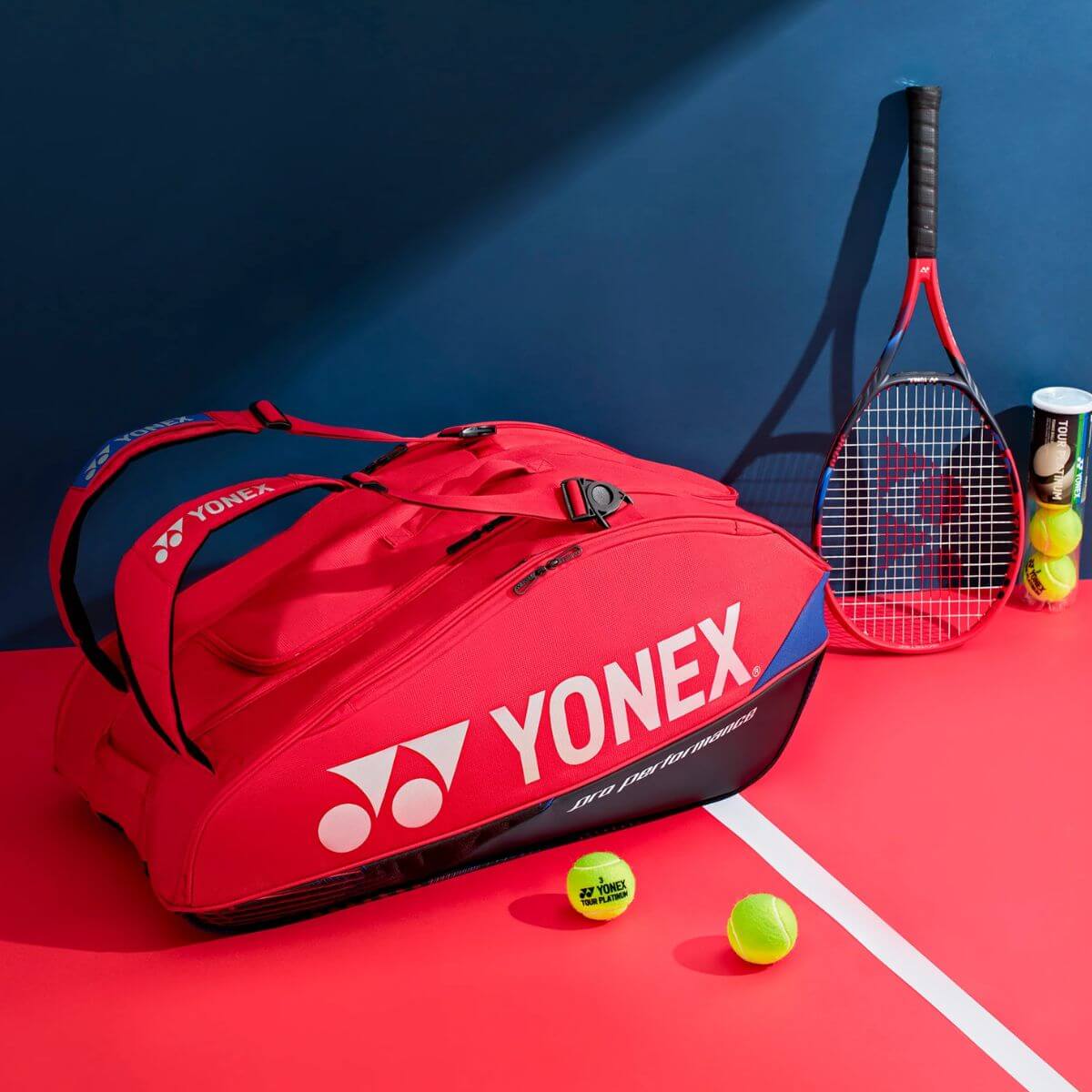 Bolso Yonex Pro 92426 Scarlet X9 2024 - Sur SportsBolsos y Mochilas