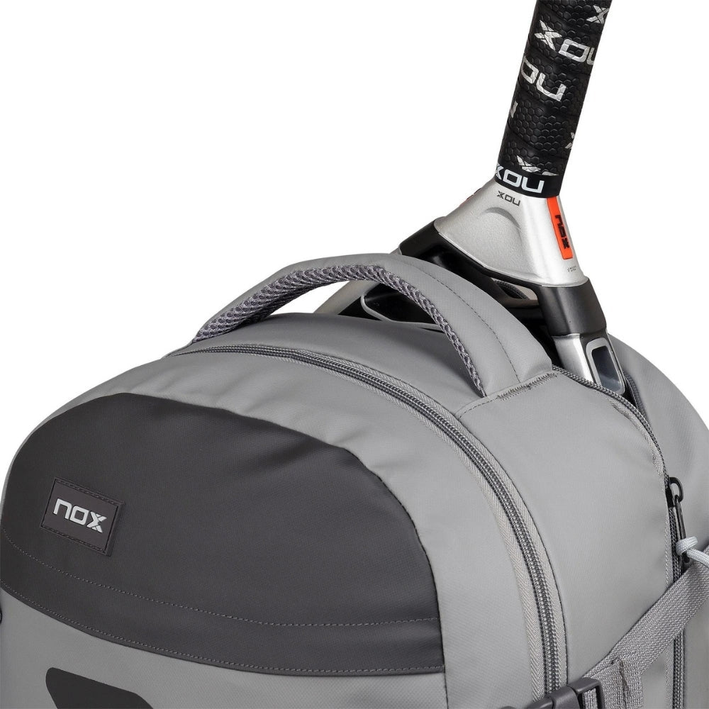 Mochila Nox AT10 Team Grey 2024/2025 - Sur SportsBolsos y Mochilas
