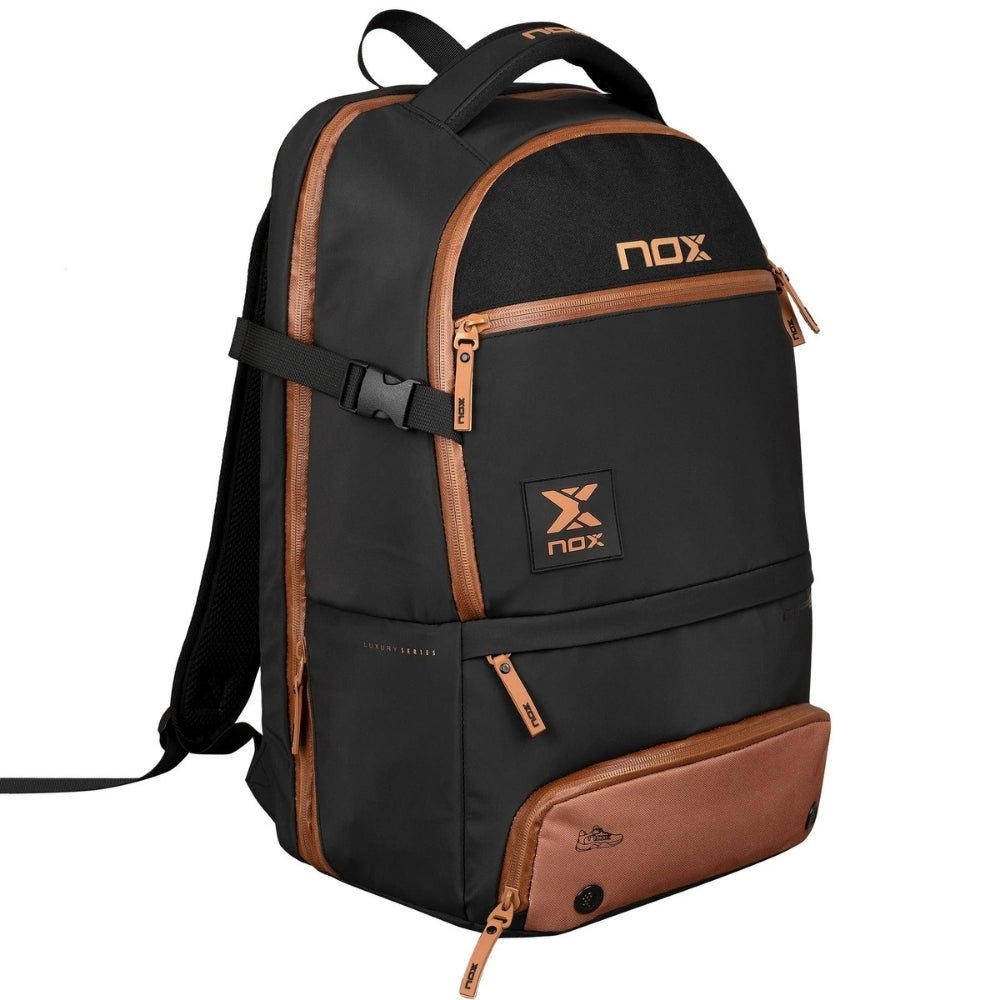 Mochila Nox Open Series Black/Brown 2024/2025 - Sur SportsBolsos y Mochilas