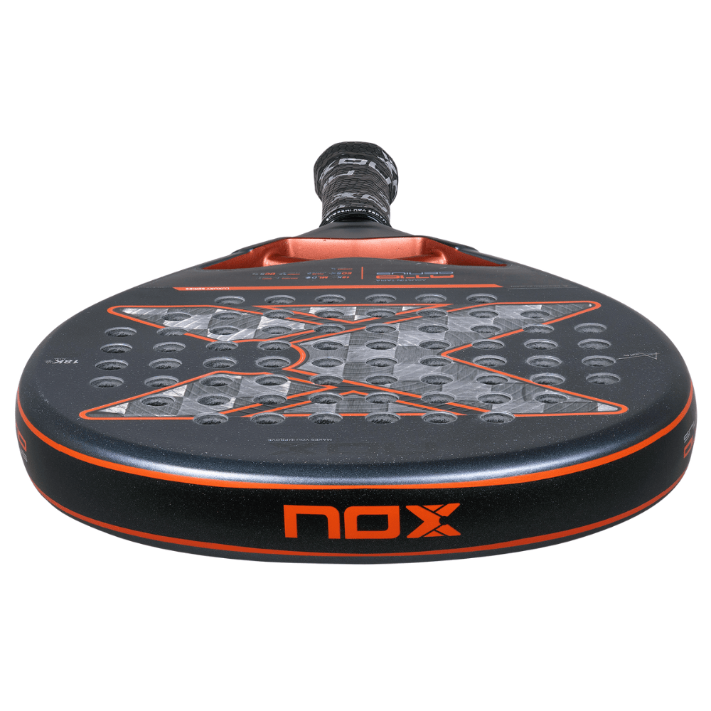 Pala de Padel At10 Genius 18K by Agustin Tapia 2025 + Tarro de pelotas +Overgrip + Protector - Sur SportsPalas