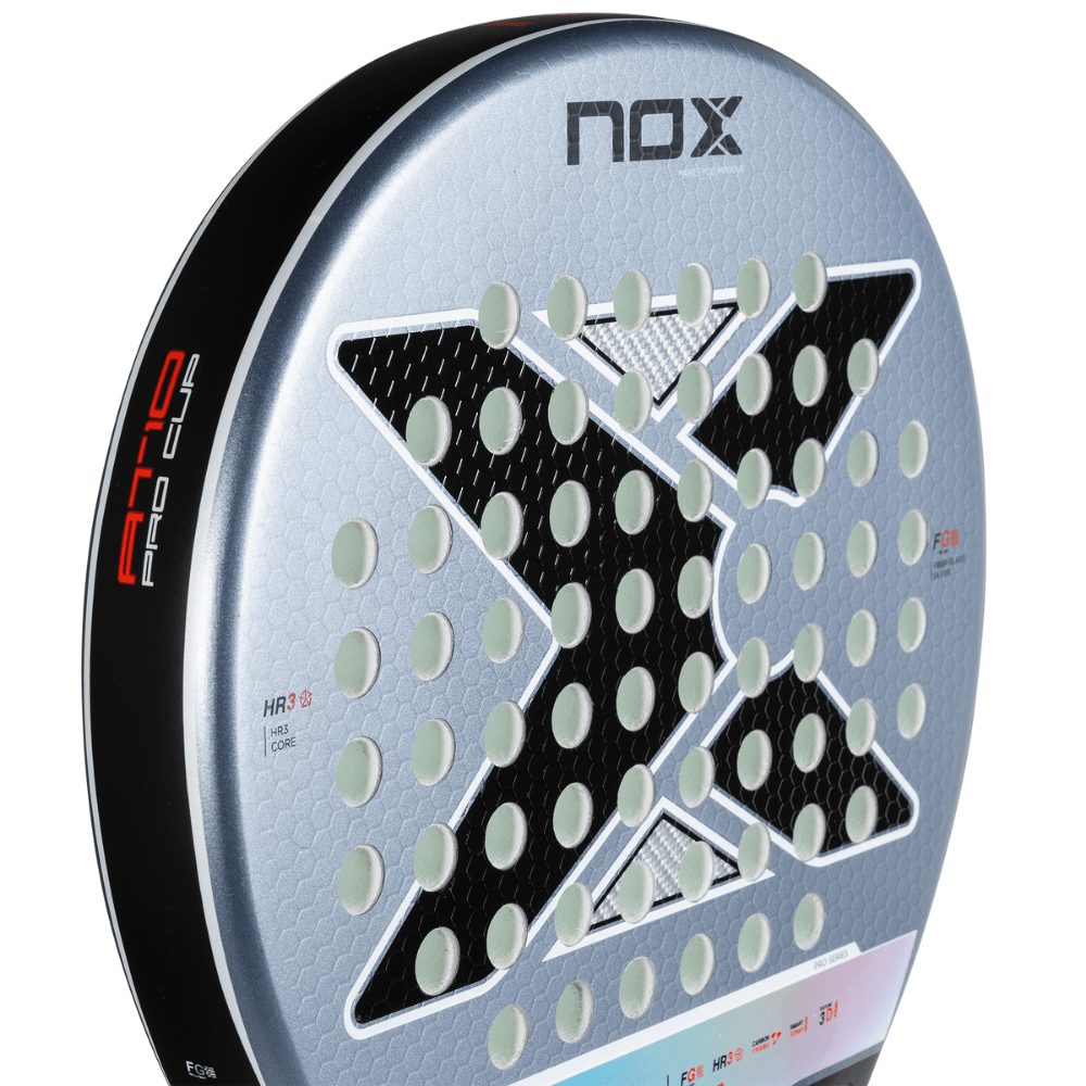 Pala de Padel At10 Pro Cup Comfort by Agustin Tapia 2025 + Tarro de pelotas +Overgrip + Protector - Sur SportsPalas