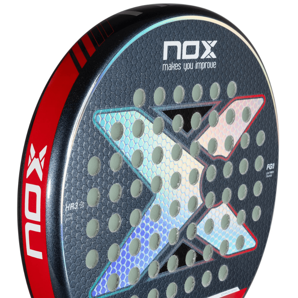 Pala de Padel Equation Light 2025 + Tarro de pelotas +Overgrip + Protector - Sur SportsPalas