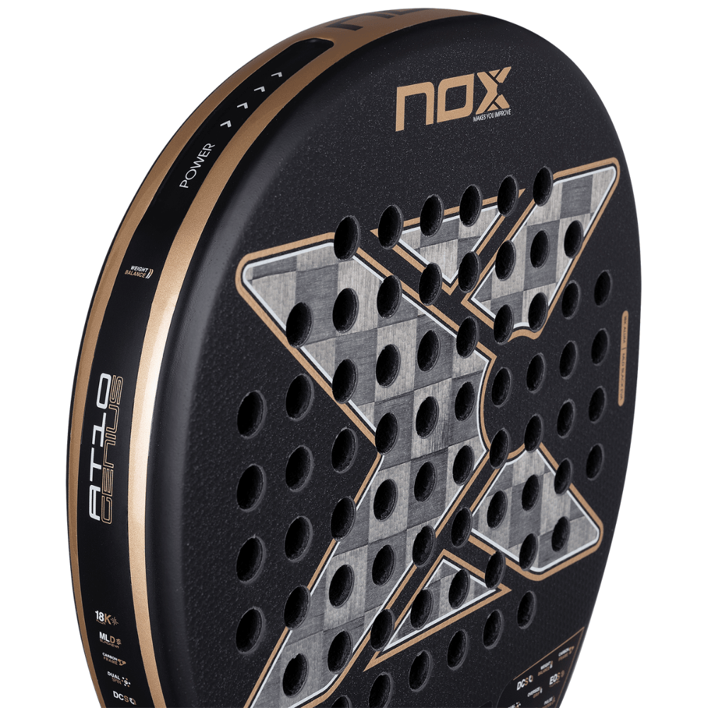 Pala de Padel Nox AT10 Genius 18K Alum 2026 + Tarro de pelotas +Overgrip + Protector - Sur SportsPalas
