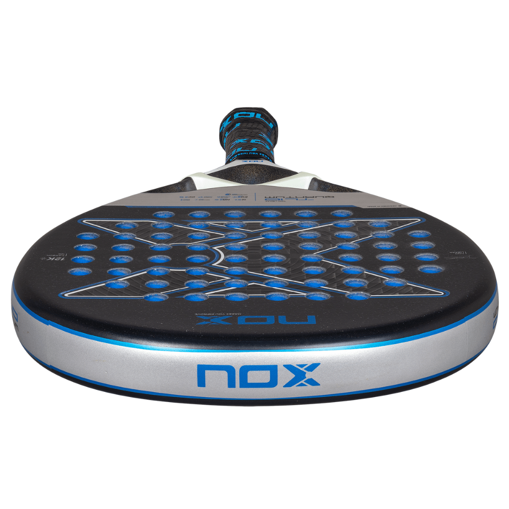 Pala de Padel Tl10 Quantum 12K by Tino Libaak 2025 + Tarro de pelotas +Overgrip + Protector - Sur SportsPalas