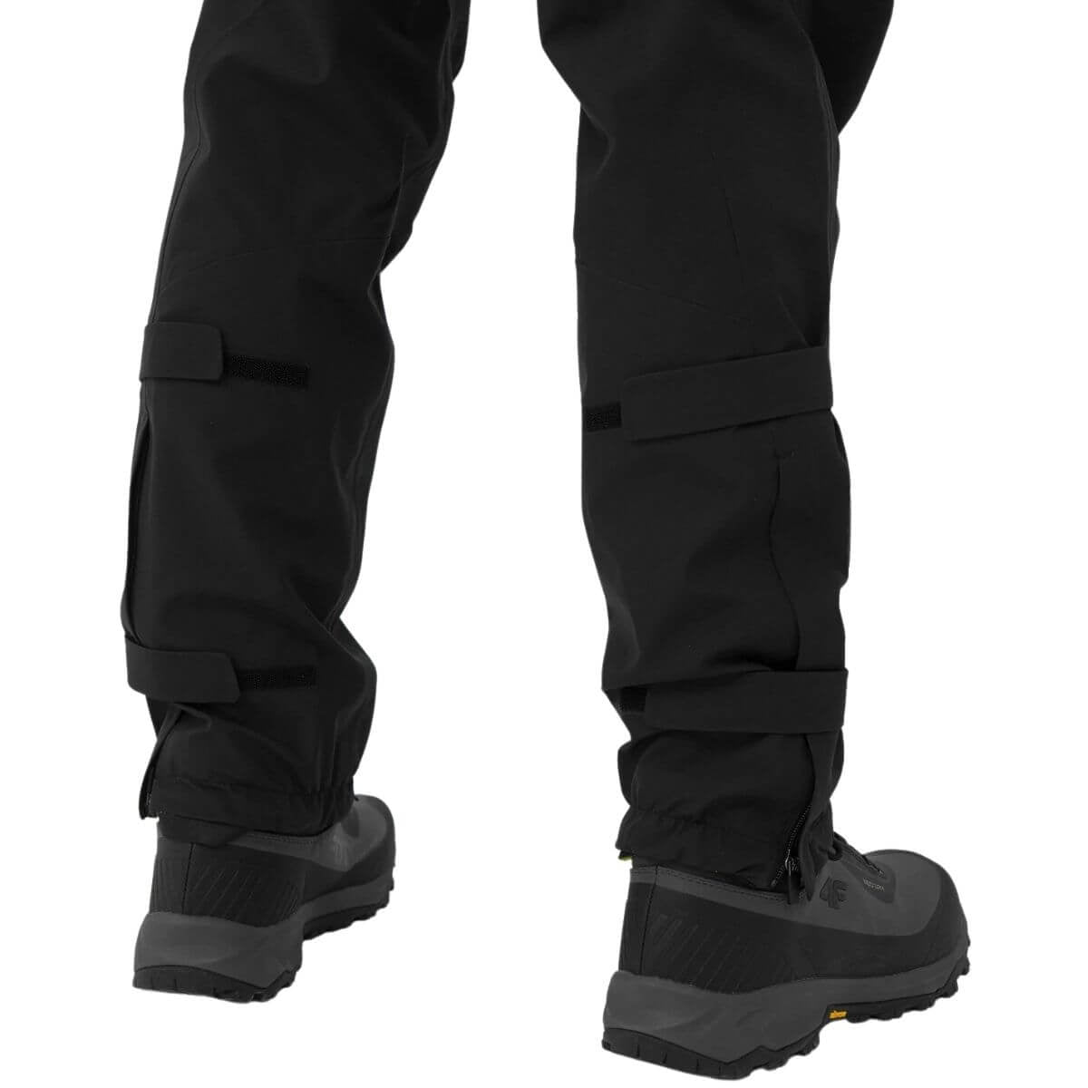 Pantalón Trekking 4F Negro - Sur Sports