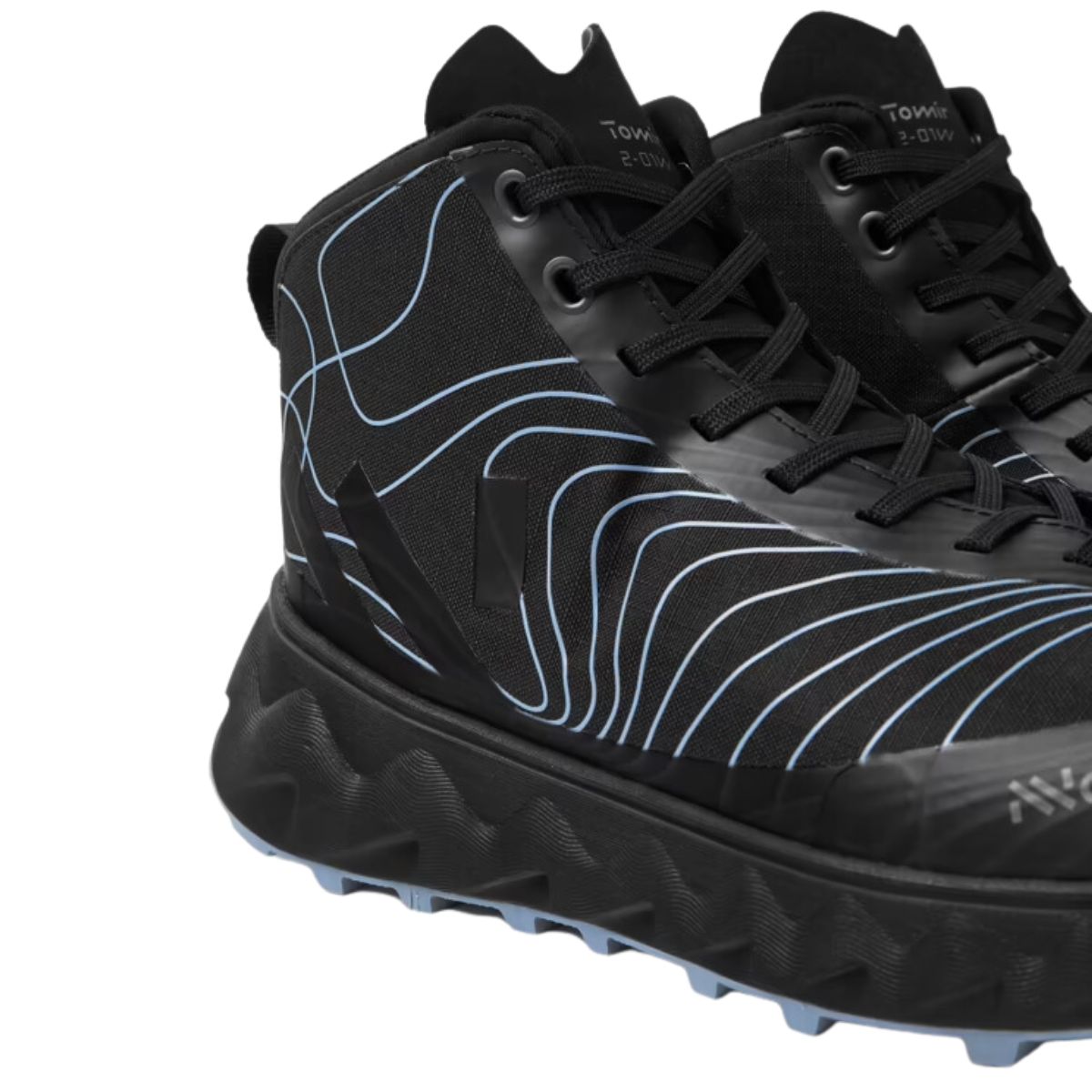 Zapatilla NNormal Tomir Waterproof Black con Caña - Sur SportsZapatillas